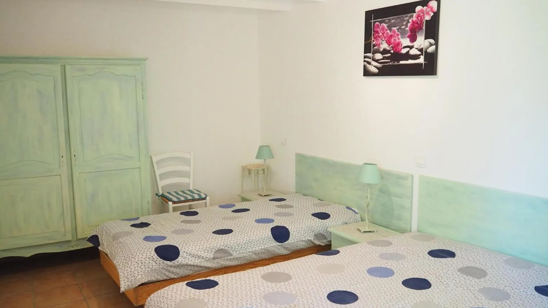 Holiday Home With Swimming Pool Vaison La Romaine  Vaison-la-Romaine