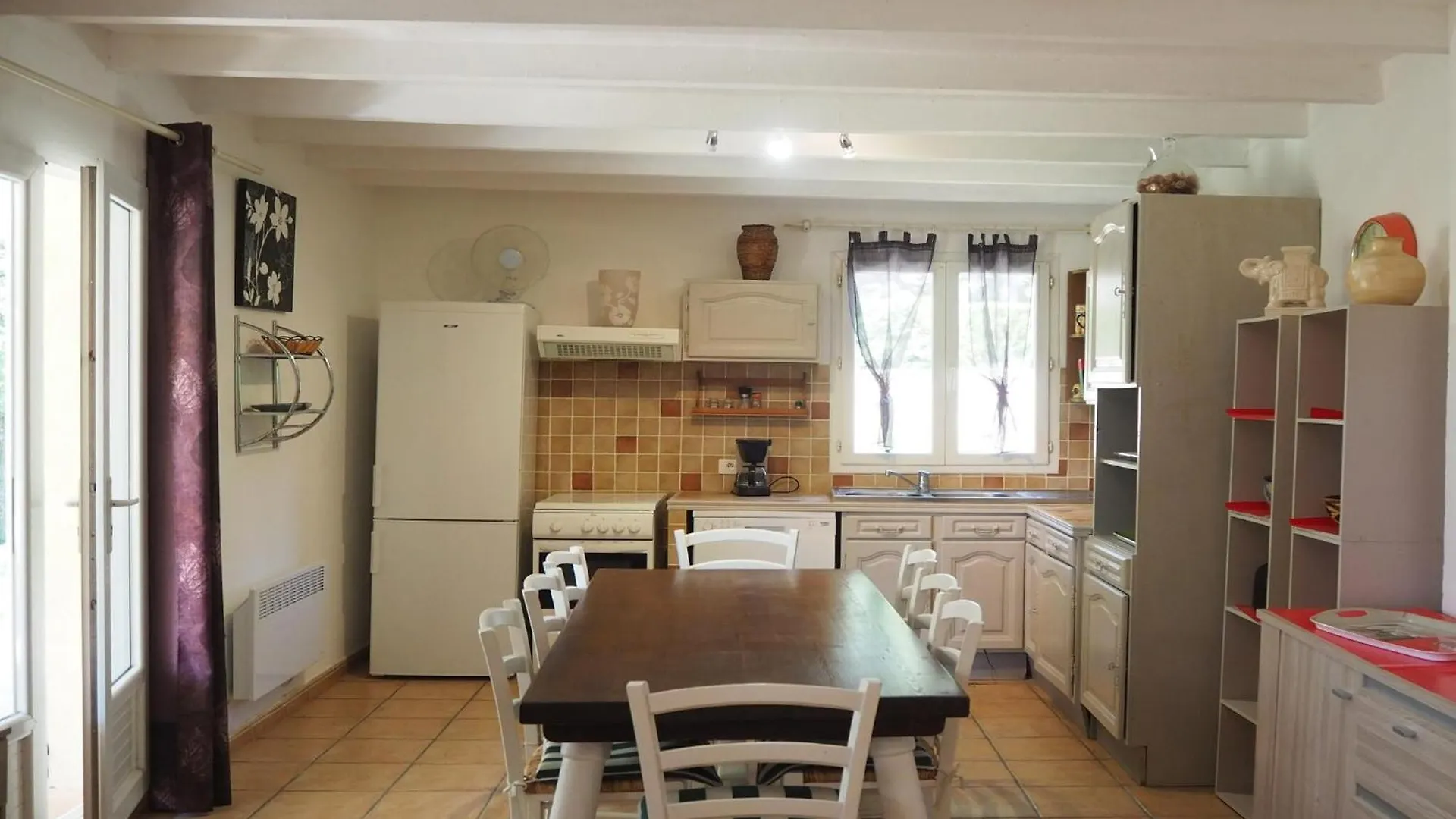Holiday Home With Swimming Pool Vaison La Romaine  Vaison-la-Romaine