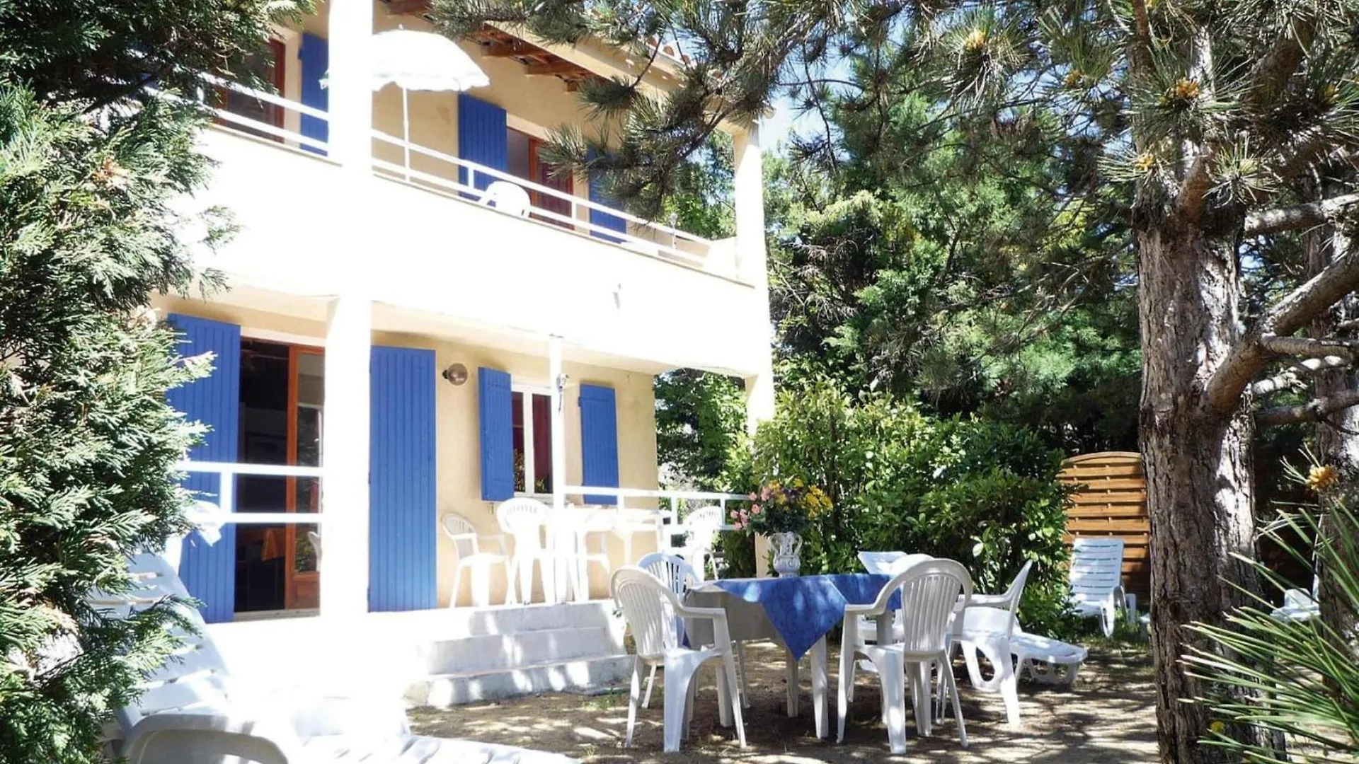 Holiday Home With Swimming Pool Vaison La Romaine France